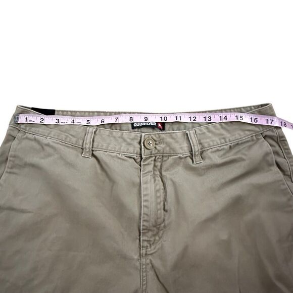 Quiksilver ~ Mens Tan Chino Shirts ~ size 36 ~ 4 pocket ~ black leather tab - Picture 7 of 11